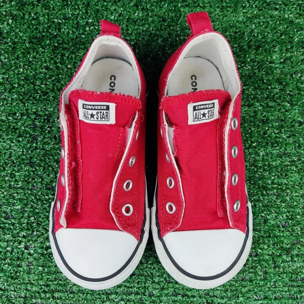 Converse Sneakers Kids 10 Red Chuck Taylor All Star Slip On Low Top 764029F